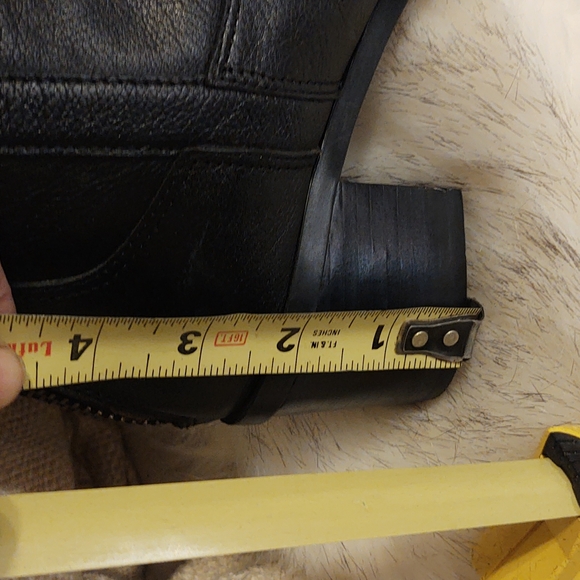 Calvin Klein leather knee boots - Picture 2 of 12